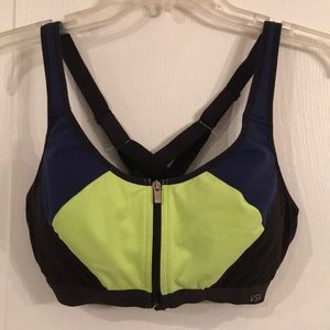VSX Knockout Front Close Sports Bra!